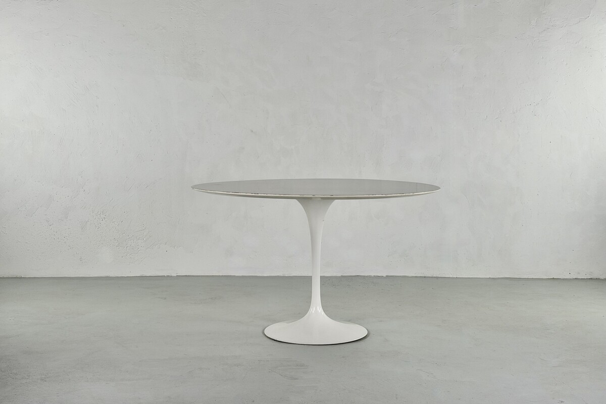 Tulip table in melaminated wood by Eero Saarinen for Knoll international - 1960s