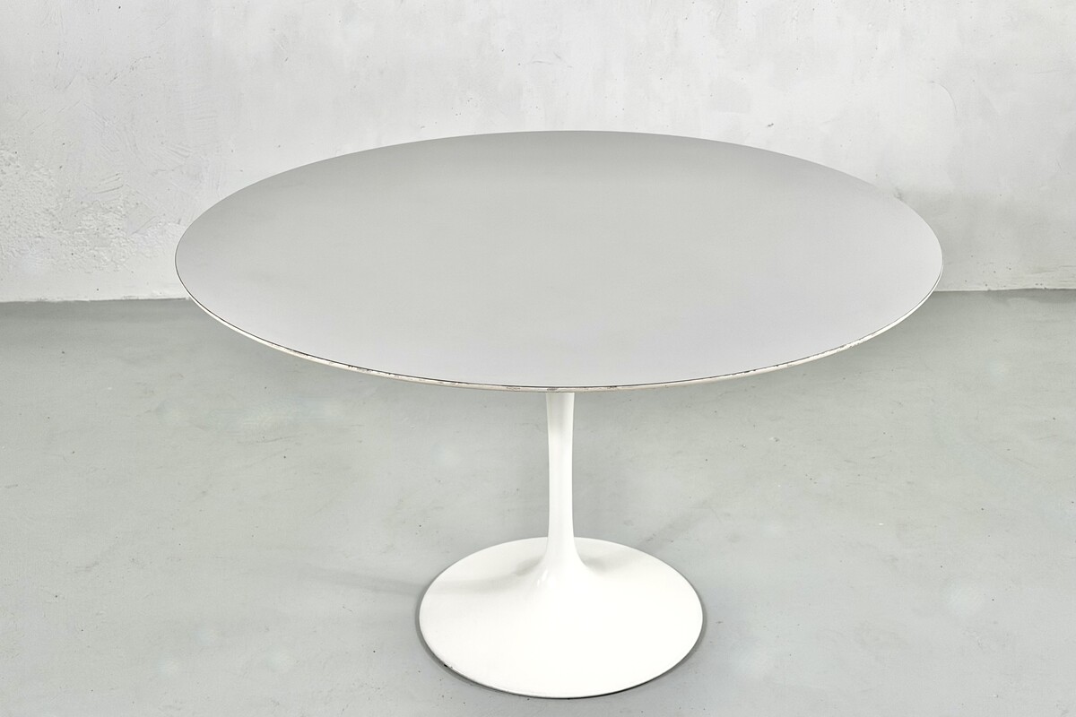 Tulip table in melaminated wood by Eero Saarinen for Knoll international - 1960s