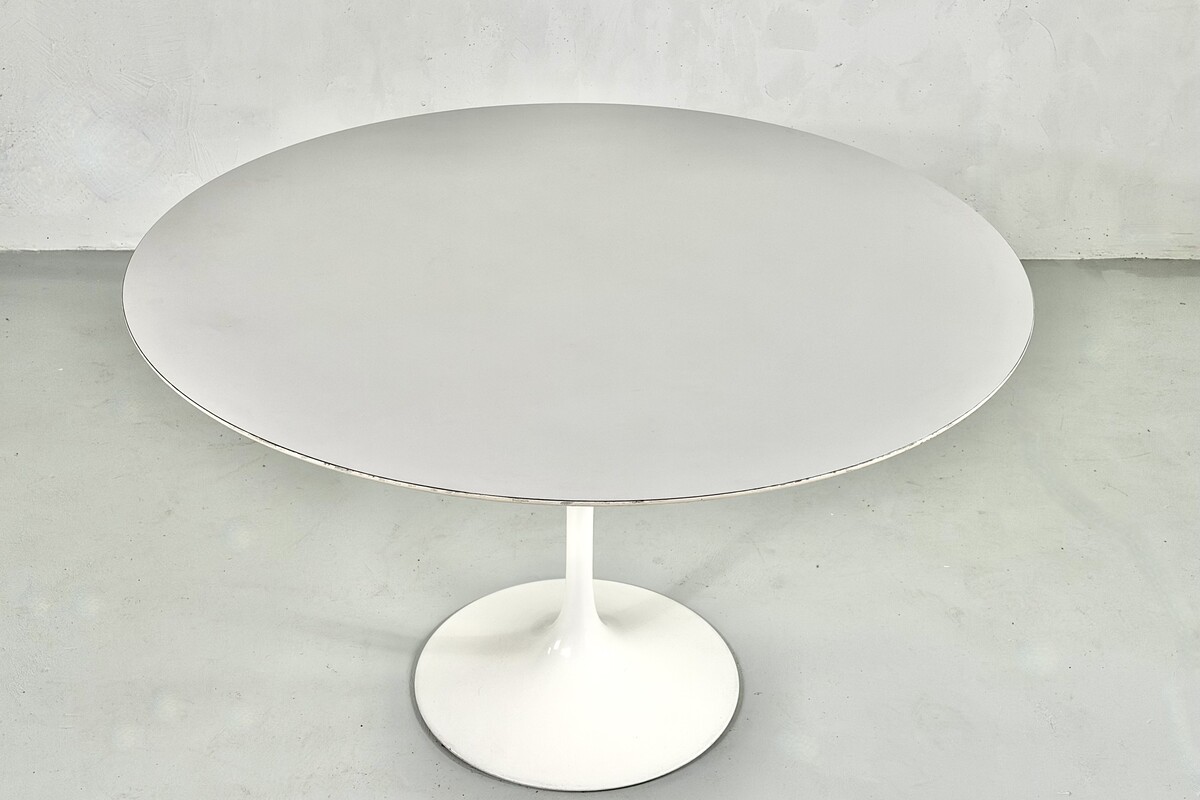 Tulip table in melaminated wood by Eero Saarinen for Knoll international - 1960s
