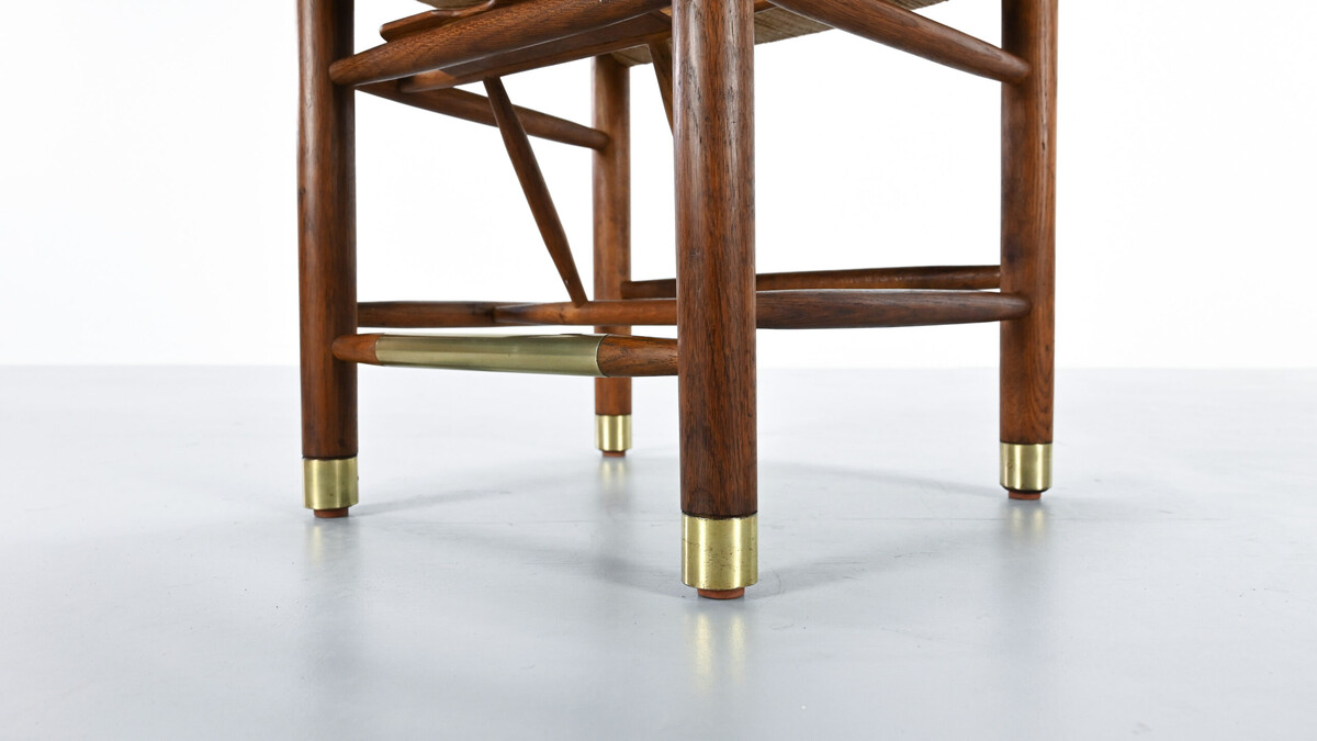 Viggo Hardie-Fischer, set of 6 Danish “Church Chairs” in oak for Sorø Møbelfabrik. 1950s