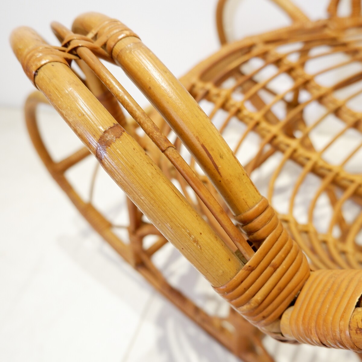 Vintage Rocking Chair in Curved Bamboo - 1950/60s