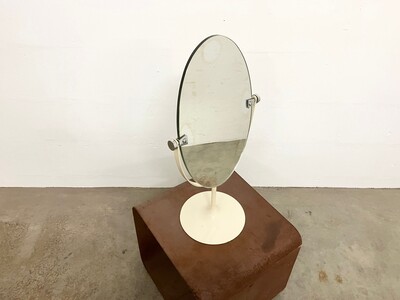 Vitra Graener mirror 