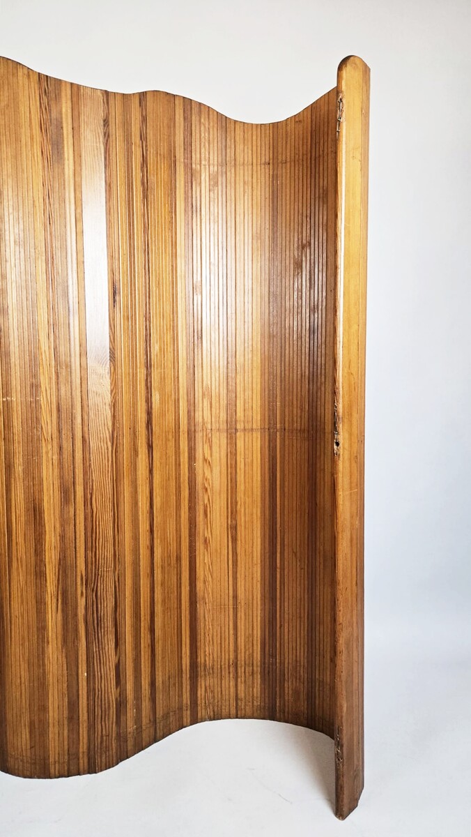 Wavy Wooden Screen, Circa 1950