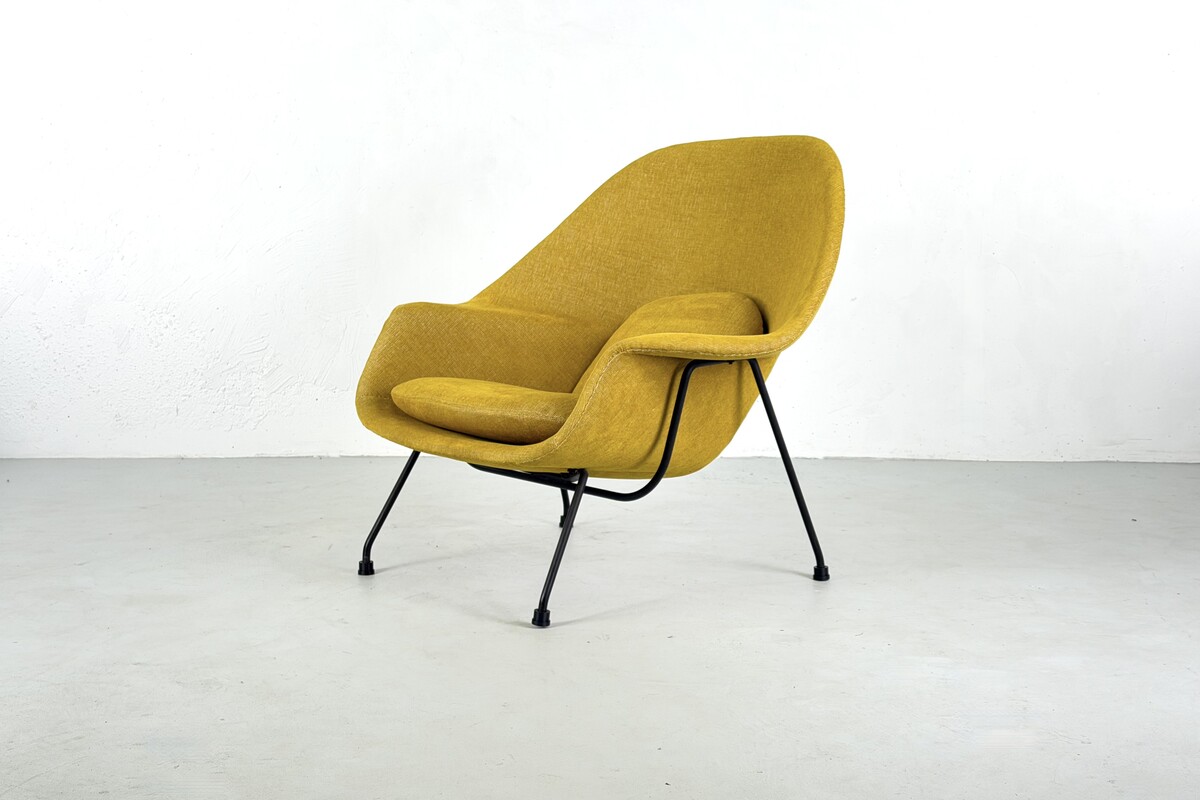 Womb chair by Eero Saarinen for Knoll International - 1950s