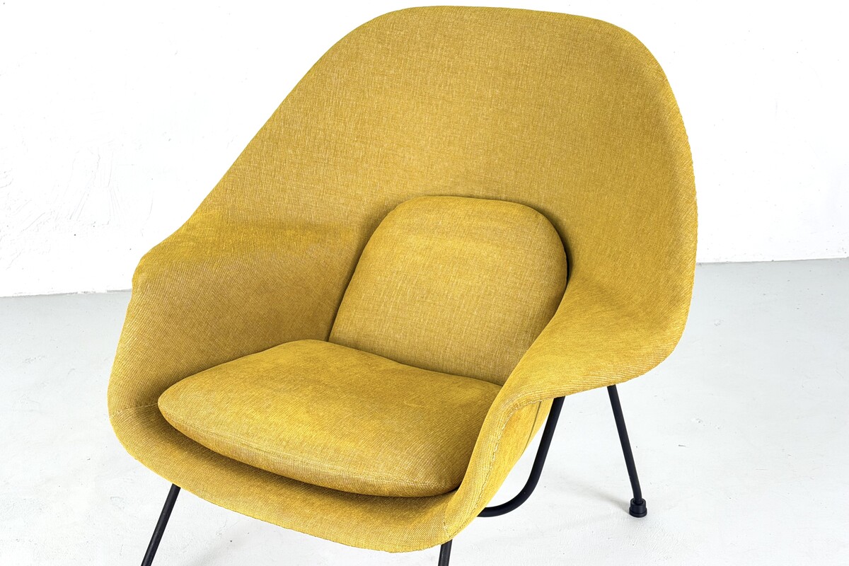 Womb chair by Eero Saarinen for Knoll International - 1950s